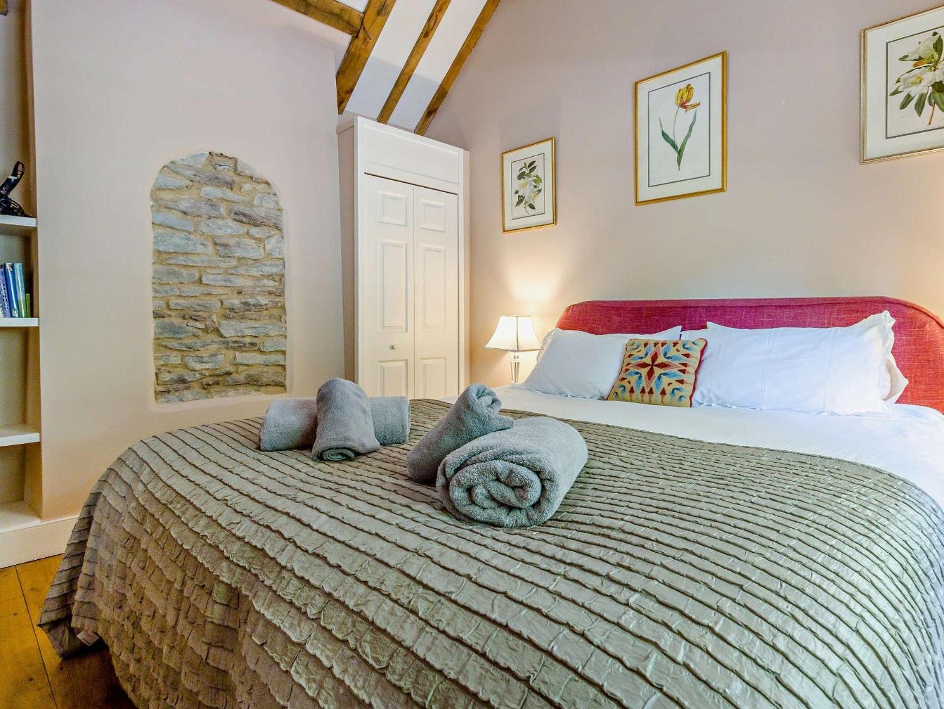 4 Bed In Hay-On-Wye Town Bn116 Villa Exterior photo