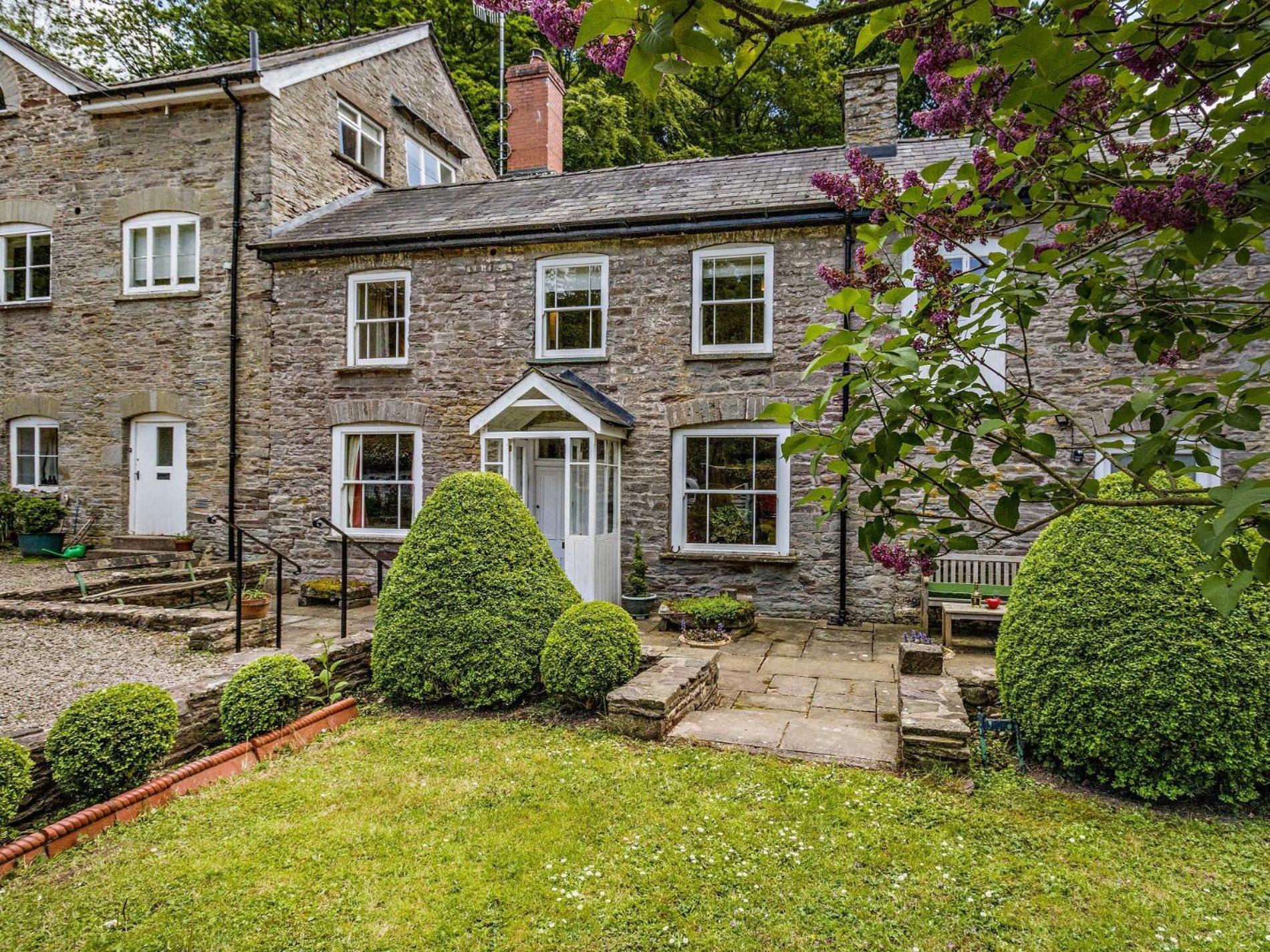 4 Bed In Hay-On-Wye Town Bn116 Villa Exterior photo
