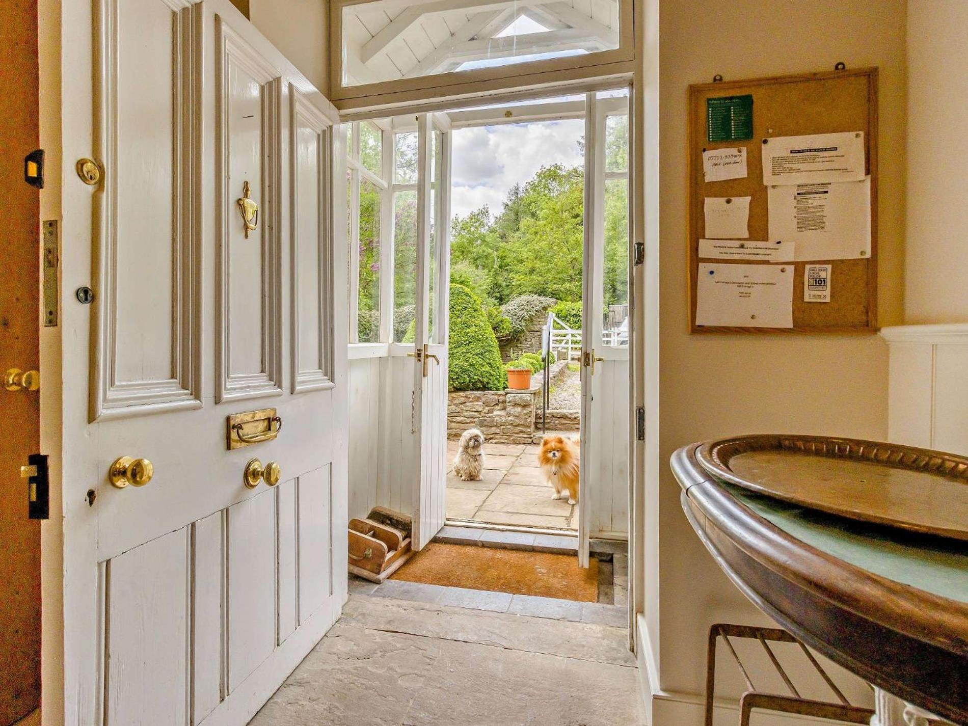4 Bed In Hay-On-Wye Town Bn116 Villa Exterior photo